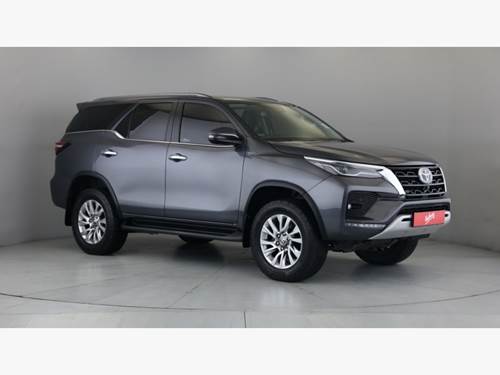 Toyota Fortuner V 2.8 GD-6 VX 4x4