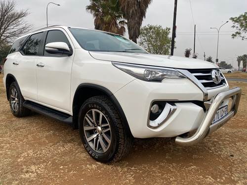 Toyota Fortuner IV 2.8 GD-6 Raised Body Auto