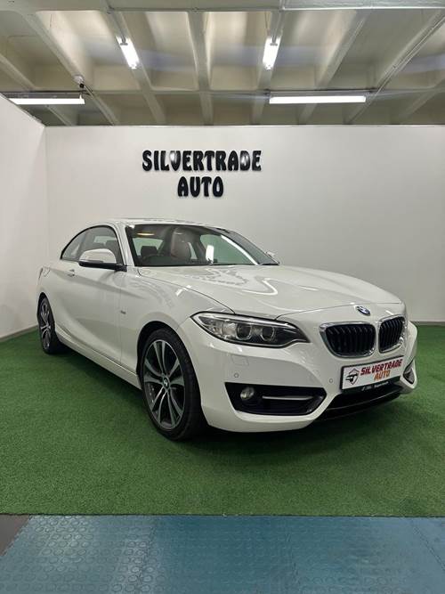 BMW 230i (F22) Sport Line Auto