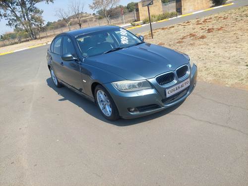 BMW 320i (E90) II