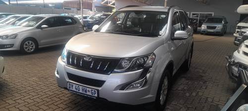 Mahindra XUV 500 2.2d (W8) mHawk 7 Seater