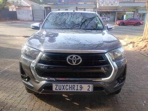 Toyota Hilux ( III) 4.0 V6 R/B Raider Double Cab Auto