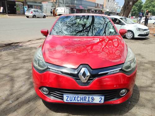 Renault Clio III 1.6 Yahoo