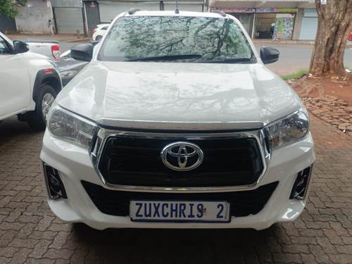 Toyota Hilux 2.4 GD-6 SRX 4X4 Double Cab