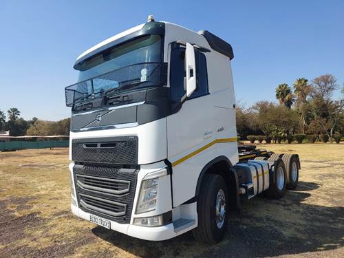 Volvo FH (4) 440 6x4 Sleep