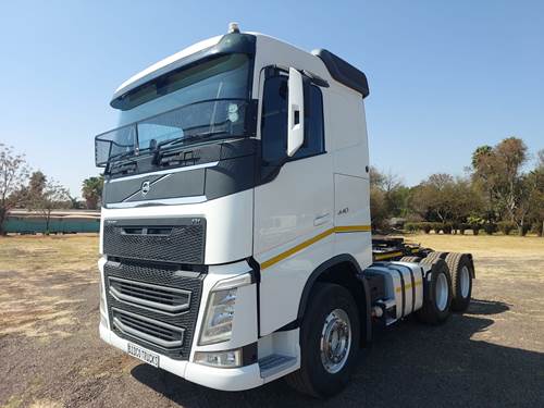 Volvo FH (4) 440 6x4 Sleep