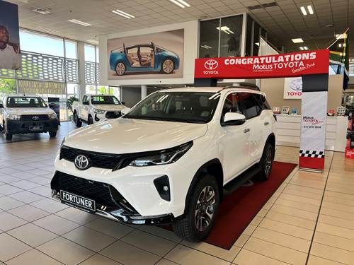 Toyota Fortuner VI 2.4GD-6 Raised Body Auto