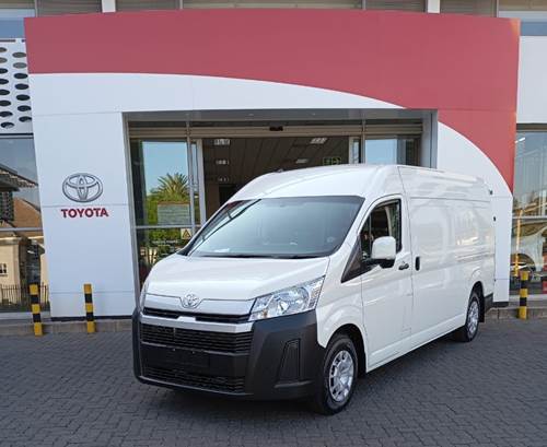 Toyota Quantum 2.8 SLWB Panel Van