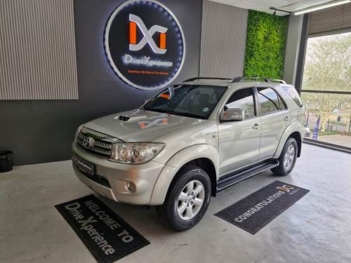 Toyota Fortuner III 3.0 D-4D 4x4 Auto