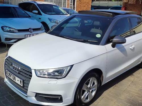 Audi A1 Sportback 1.0 T FSi S