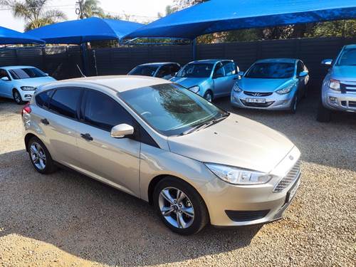 Ford Focus 1.5 TDCi Ambiente 5 Door