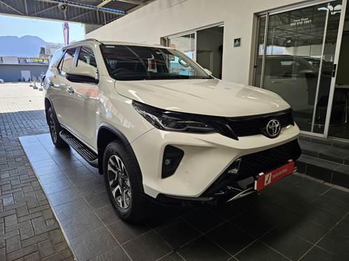 Toyota Fortuner VI 2.4GD-6 Raised Body Auto