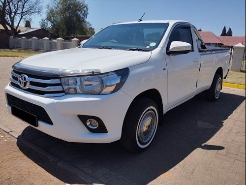 Toyota Hilux ( II) 2.0 VVTi Single Cab