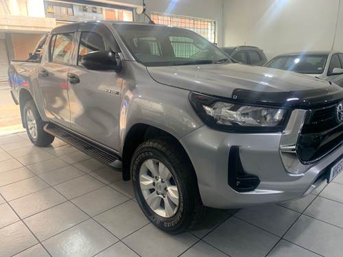 Toyota Hilux 2.4 GD-6 RB SRX Double Cab Auto