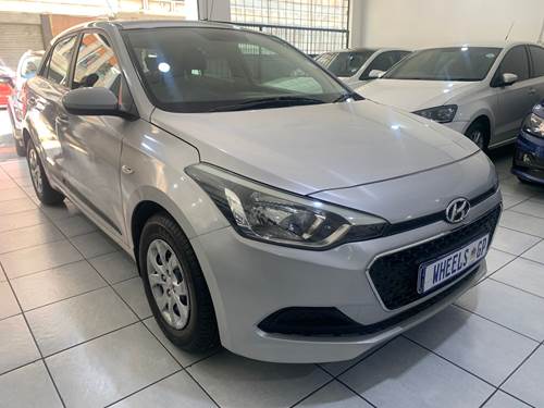 Hyundai i20 1.4 (74 kW) Fluid Auto