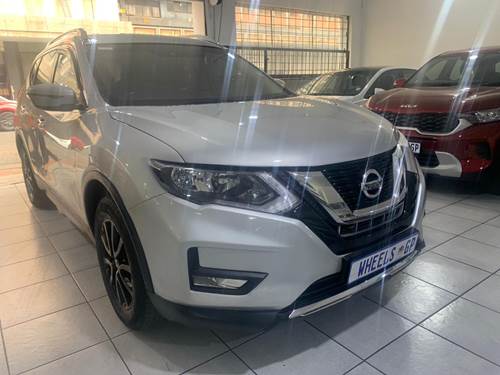 Nissan X-Trail VII 2.5 SE 4X4 CVT