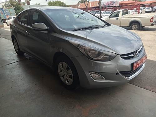 Hyundai Elantra 1.6 Premium