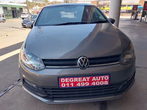 Volkswagen (VW) Polo Vivo 1.4 Hatch Comfortline 5 Door