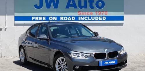 BMW 318i (F30) Auto