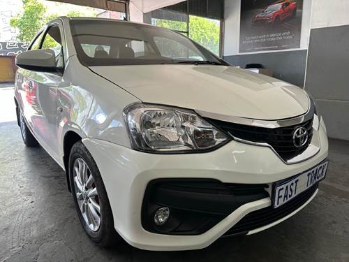 Toyota Etios 1.5 Xs/Sprint 5 Door