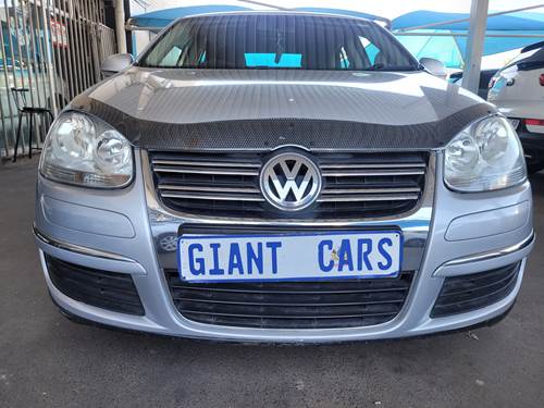 Volkswagen (VW) Jetta 5 1.6 Comfortline