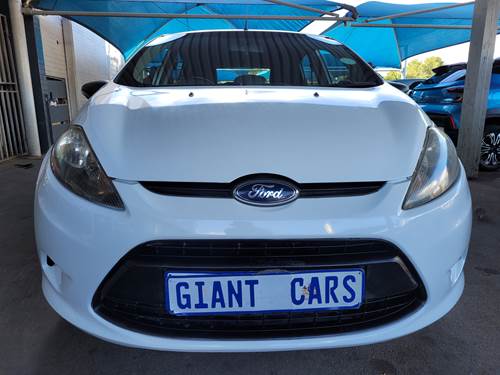 Ford Fiesta 1.4i Trend 5 Door