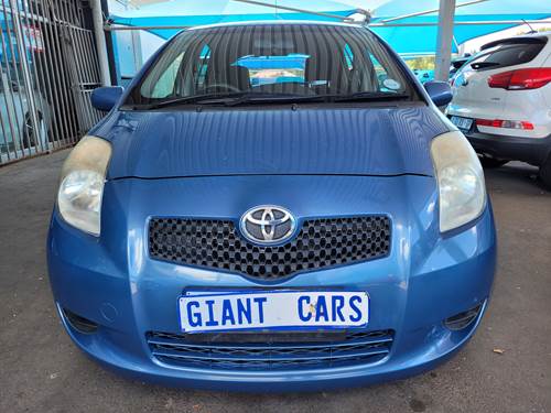 Toyota Yaris T3 Hatch Back