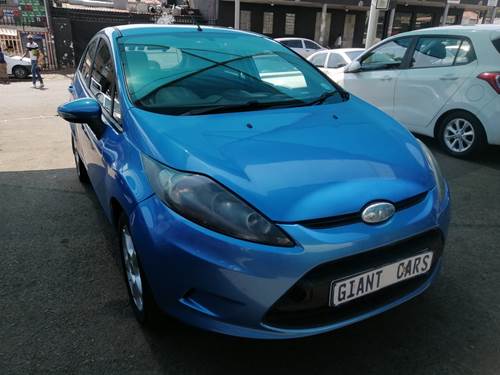 Ford Fiesta 1.4i Trend 5 Door