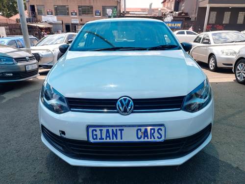 Volkswagen (VW) Polo Vivo 1.6 Hatch Comfortline Tiptronic 5 Door