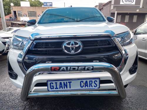 Toyota Hilux ( II) 2.5 D-4D SRX 4X4 Double Cab