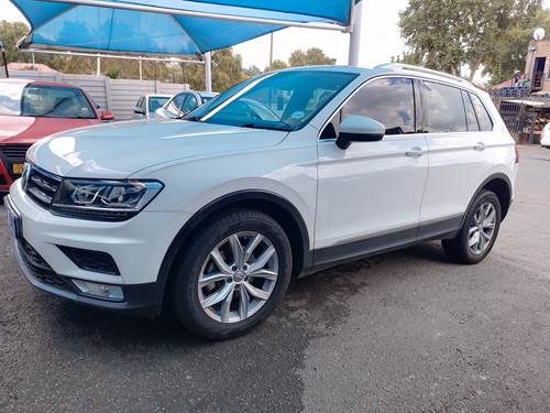 Volkswagen (VW) Tiguan II 2.0 TSi 4Motion Highline DSG