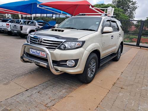 Toyota Fortuner III 3.0 D-4D Raised Body Auto