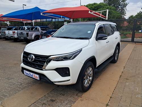 Toyota Fortuner V 2.8 GD-6 Epic Auto 4x4