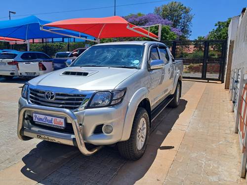 Toyota Hilux (Legend 45) 3.0 D-4D R/B Double Cab Auto