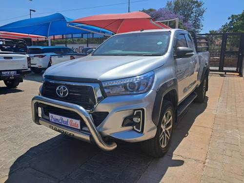 Toyota Hilux 2.8 GD-6 RB Raider Extra Cab Auto