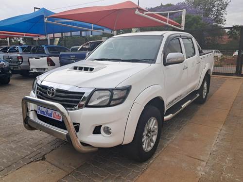 Toyota Hilux (Legend 45) 3.0 D-4D 4X4 Double Cab