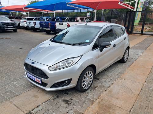 Ford Fiesta 1.4i (71 kW) Ambiente Hatch Back