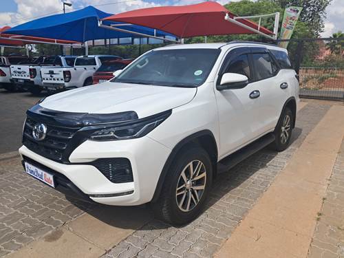 Toyota Fortuner IV 2.8 GD-6 Epic Auto