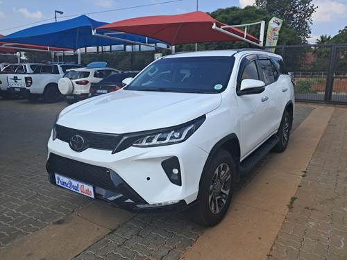 Toyota Fortuner V 2.8 GD-6 VX Auto