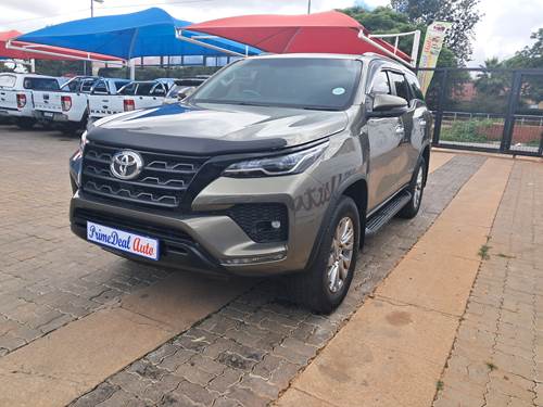 Toyota Fortuner IV 2.8 GD-6 Raised Body 4X4