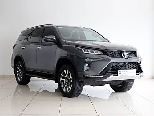 Toyota Fortuner VI 2.8GD-6 VX Auto 4x4