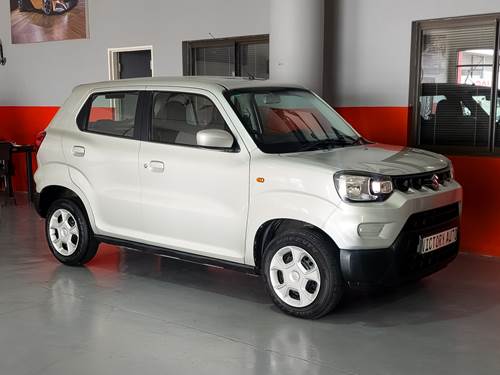 Suzuki S-Presso 1.0 GL Plus Auto