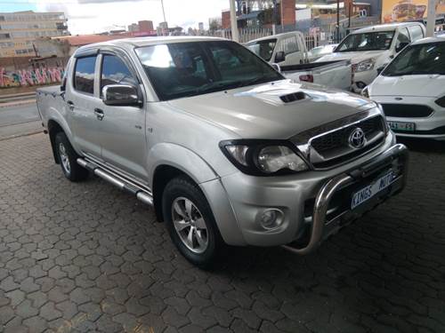 Toyota Hilux (Legend 40) 3.0 D-4D Raider 4X4