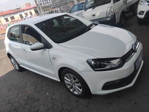 Volkswagen (VW) Polo Vivo 1.4 Hatch Comfortline 5 Door