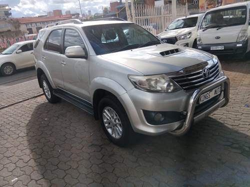 Toyota Fortuner III 3.0 D-4D 4x4