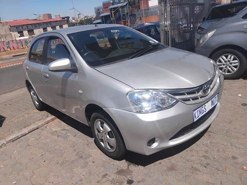 Toyota Etios 1.5 Sport 5 Door