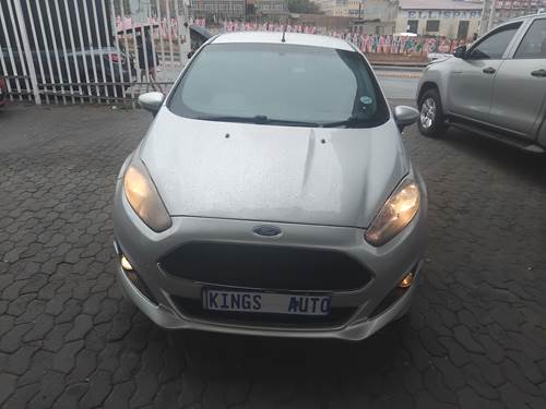 Ford Fiesta 1.4i Titanium 3 Door