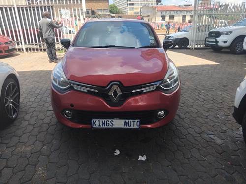 Renault Clio IV 900T (66kW) Expression 5 Door