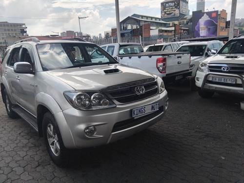 Toyota Fortuner I 3.0 D-4D 4X4