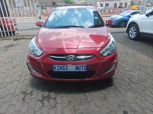 Hyundai Accent 1.6 Glide